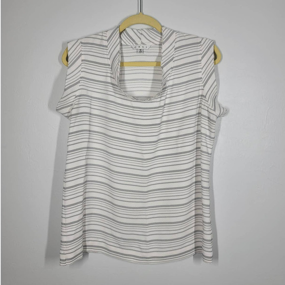 Cabi Madeline Top Blouse Size S Crew Neck Sleeveless Striped White Black - Picture 2 of 9